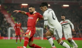 ليفربول يكتفي بنقطة على أرضه أمام مانشستر يونايتد