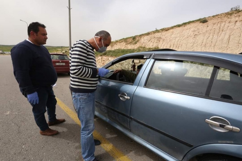 الأجهزة  الأمنية تمنع  تهريب  العمال إلى إسرائيل 