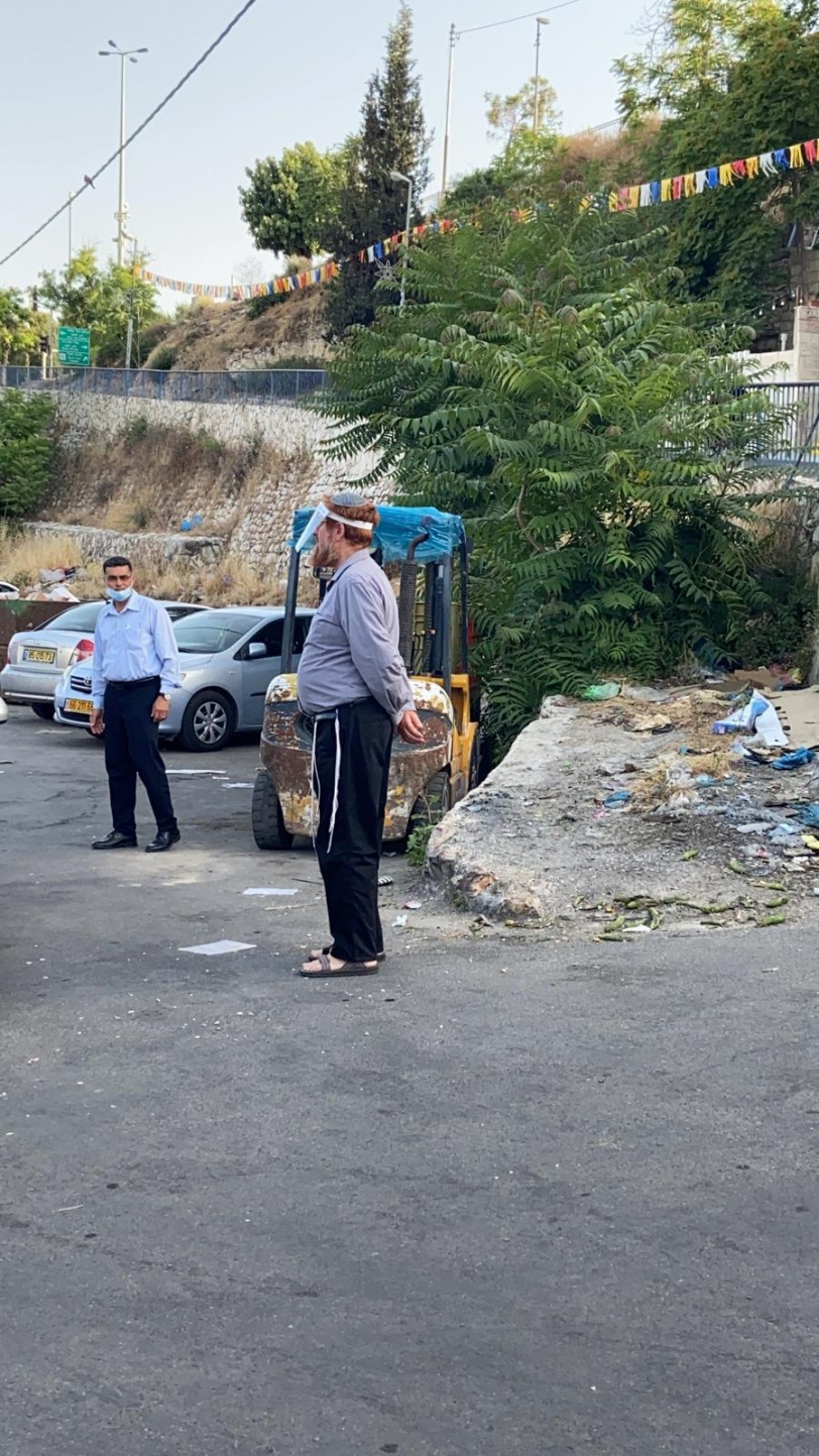 اصابة المتطرف يهودا جليك بجروح جراء تعرضه للضرب في القدس المحتلة