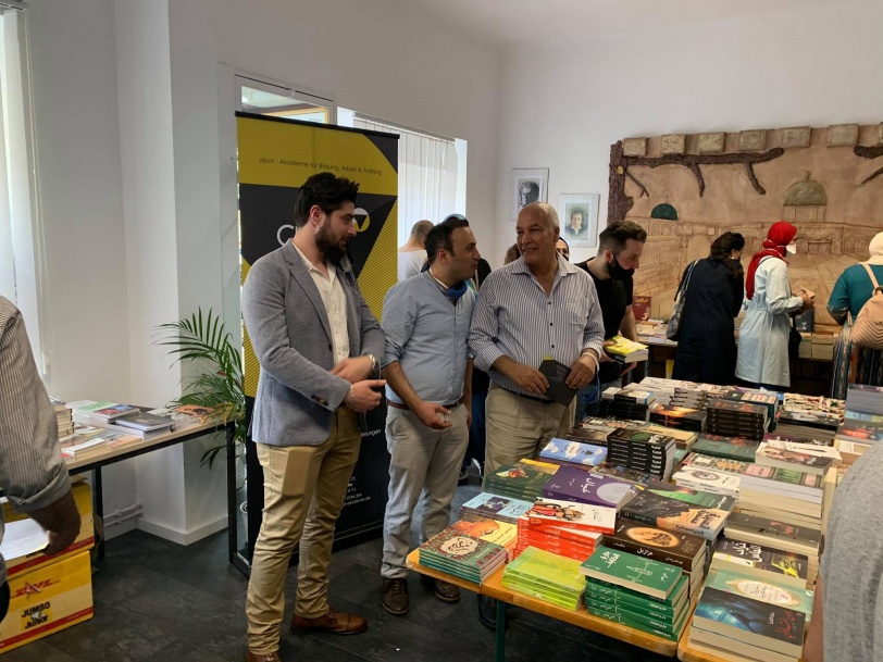 صدى واسع وحضور ملفت بمعرض برلين للكتاب العربي في المانيا