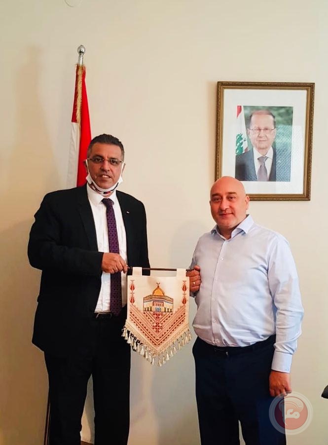 مجلس إدارة رابطة الجالية الفلسطينية في اسطنبول يقدم بواجب العزاء  للقنصلية اللبنانية 
