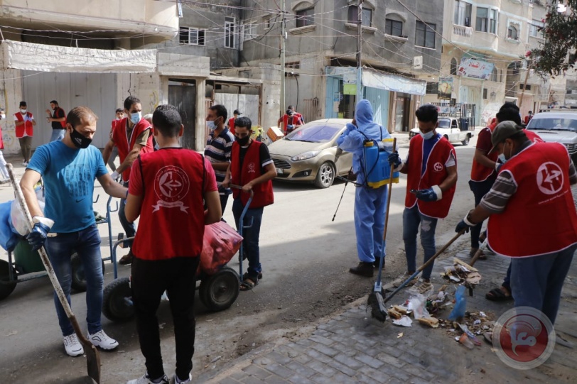 الشعبية تنظم حملات تنظيف في شوارع غزة