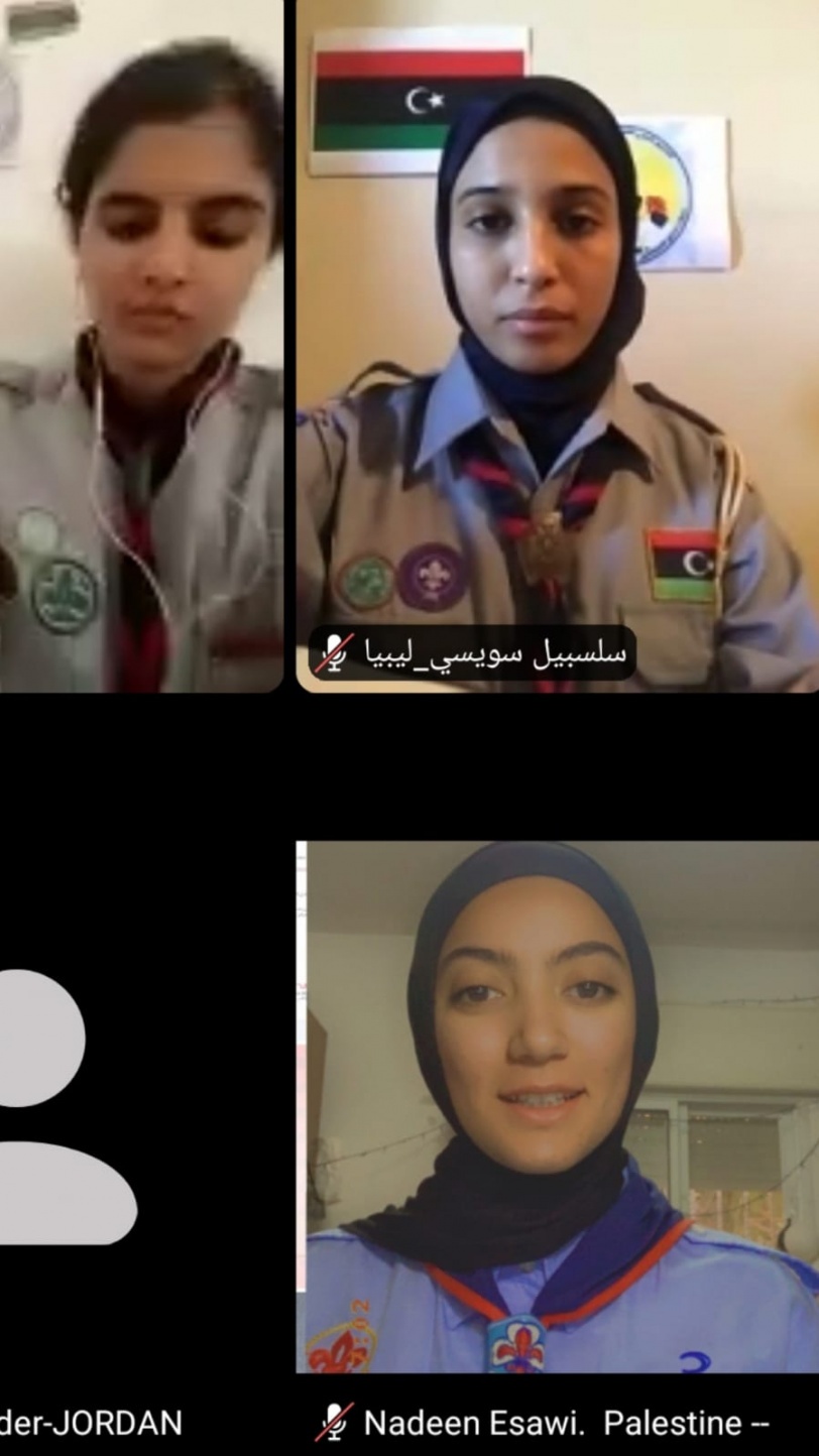 منجدات فلسطين يشاركن في المخيم العربي الأول للدليلات عبر الإنترنت