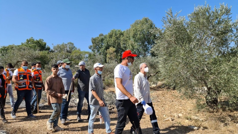المبادرة الوطنية تطلق حملة "متجذرون بالأرض لدعم المزارعين"