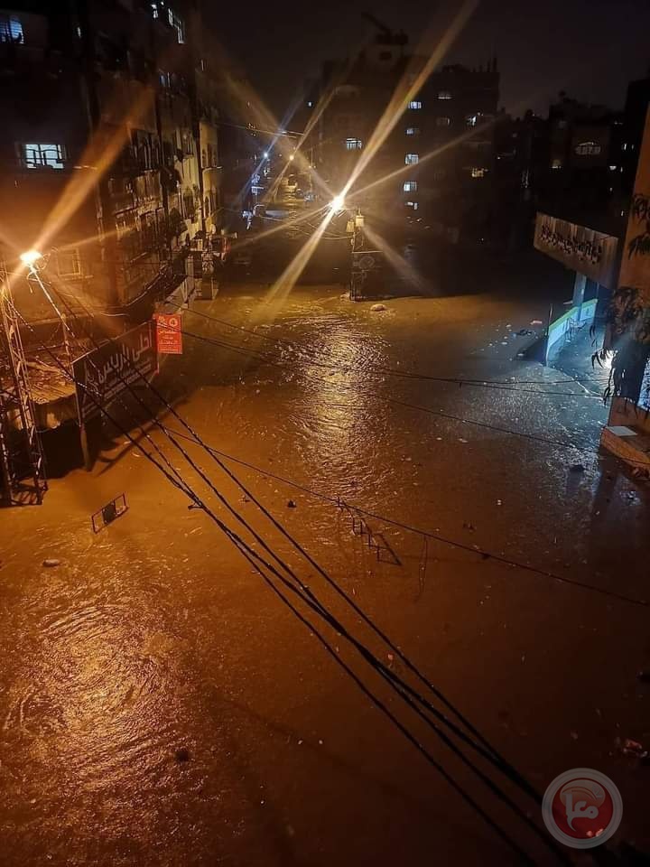 إخلاء منازل وغرق عدد اخر نتيجة الامطار بقطاع غزة