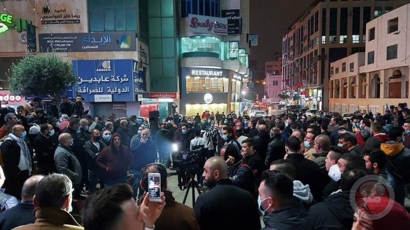 بالفيديو- الخليل ترفض الاغلاق الشامل الاسبوع المقبل 