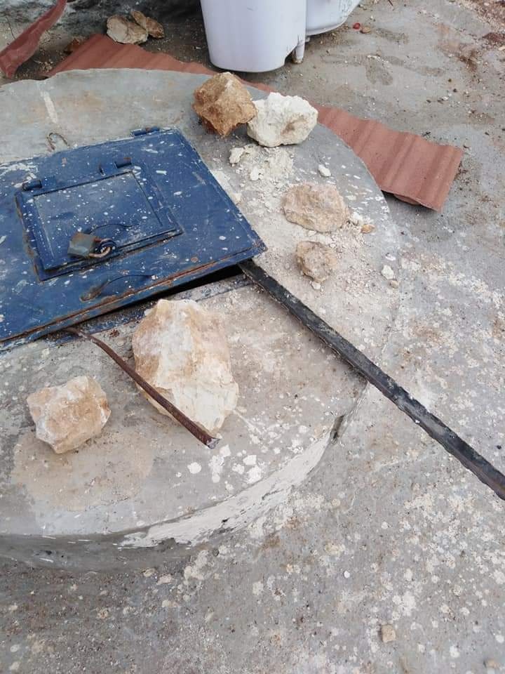 مستوطنو "تفوح" يعتدون على ممتلكات المواطنين في ياسوف