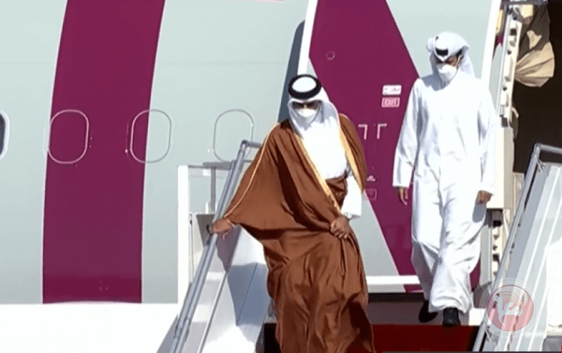 شاهد- عناق كبير بين أمير قطر وولي العهد السعودي