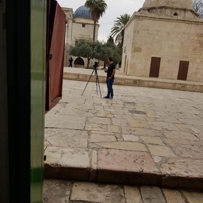 فيديو- طواقم سلطات الاحتلال تقوم بأخذ قياسات ساحات الأقصى
