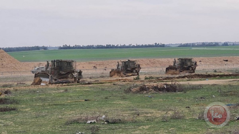 المقاومة تطلق النار صوب الدبابات المتوغلة شرق خان يونس