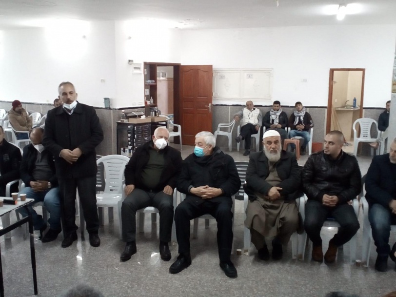 باسم الرئيس والقيادة و"فتح": العالول يعزي ذوي الشهيد عطا الله ريان