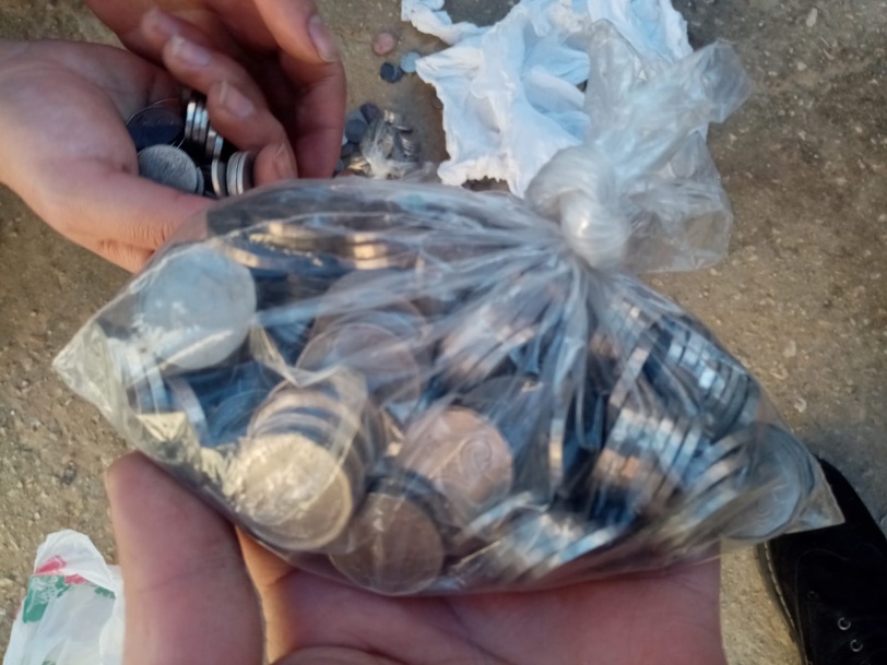 ضبط مشغل لتزوير العملة المعدنية في الخليل