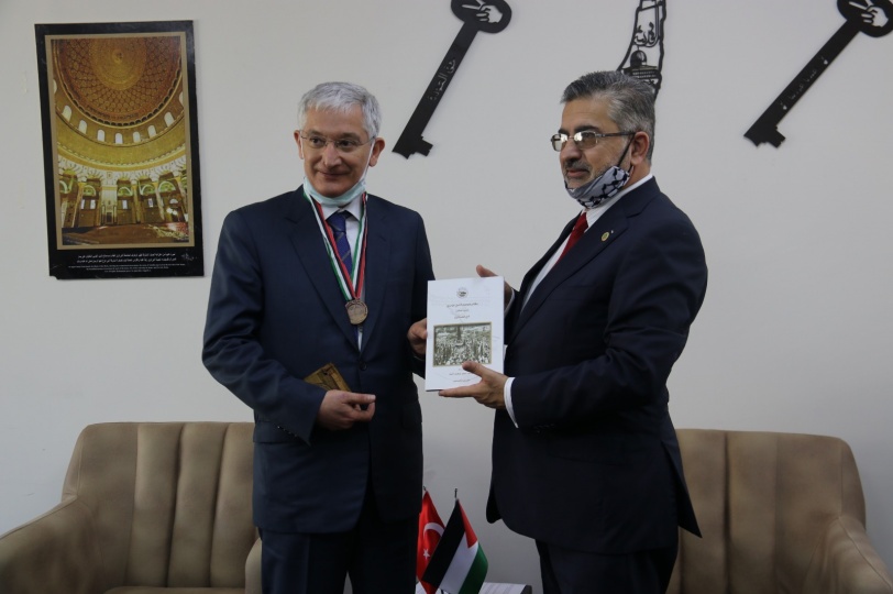 الرفاعي يبحث مع السفير التركي ترتيبات توقيع 4 اتفاقيات مع مؤسسات تعنى بالتاريخ والتراث