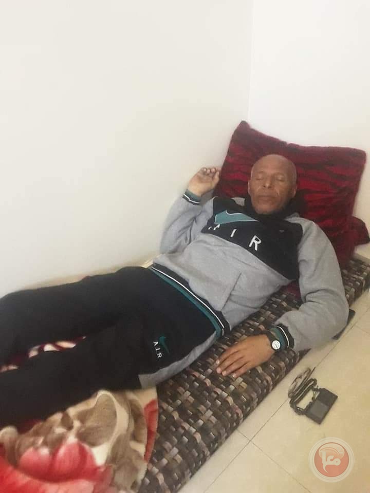 متقاعدون عسكريون يواصلون إضرابهم عن الطعام حتى تحقيق مطالبهم 