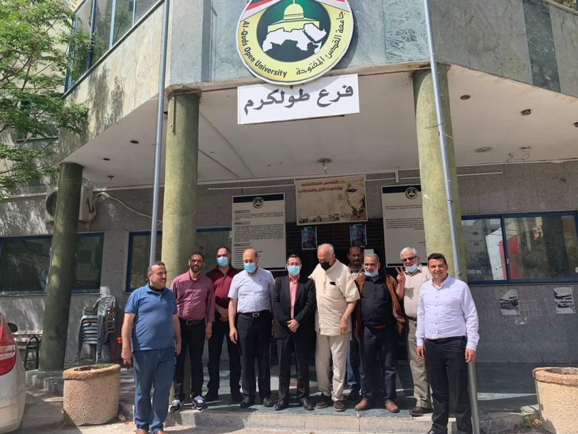 منيب المصري يتفقد مؤسسات محافظة نابلس وطولكرم