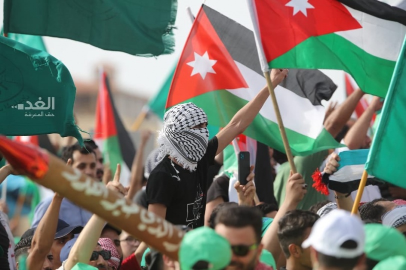 (صور)- آلاف الأردنيين يحتفون بنصر المقاومة وصمود الشعب الفلسطيني