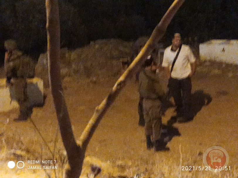 صور- مستوطنون يطلقون النار باتجاه منزل عائلة مطرية في الخليل