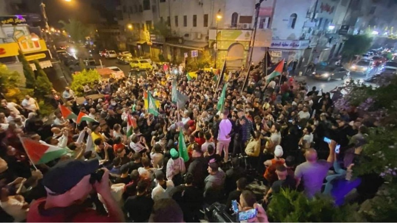 مسيرات الفرح والإشادة بنصر المقاومة تعم فلسطين (صور)
