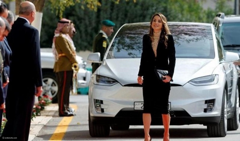 بالصور- قمة الفخامة: مواصفات سيارات الملكة رانيا