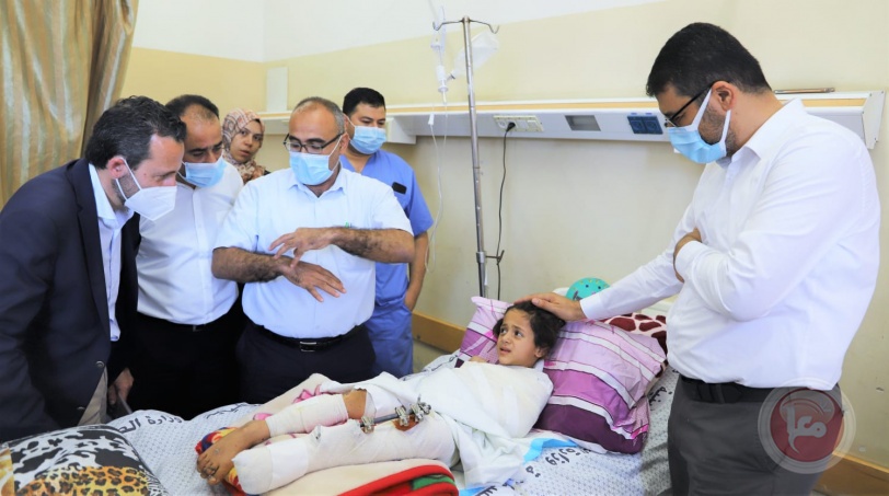 ابو الريش يطلع المدير العام للصليب الأحمر على حجم الأضرار التي لحقت بالمنظومة الصحية