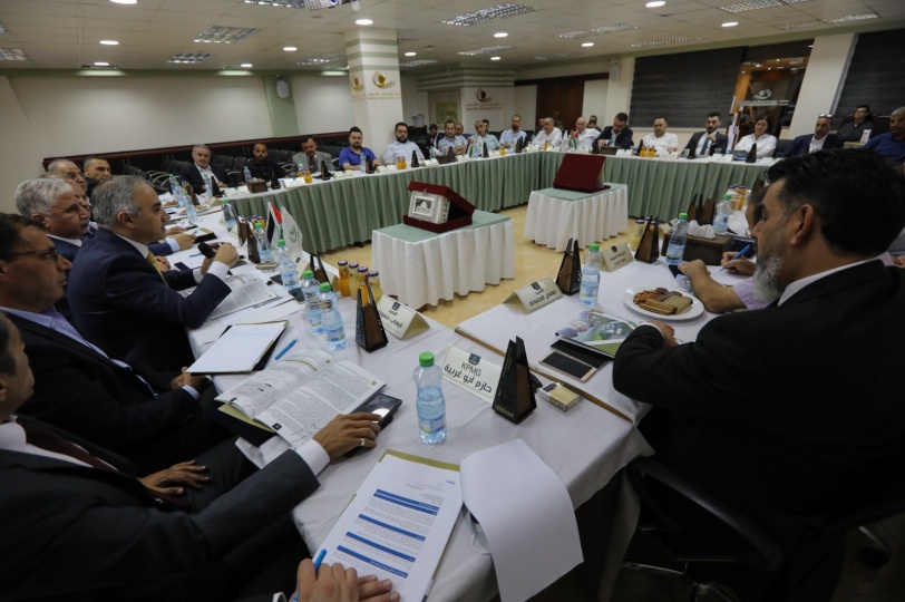 اجتماع الهيئة العامة الأول لشركة ازدهار فلسطين للتنمية والاستثمار