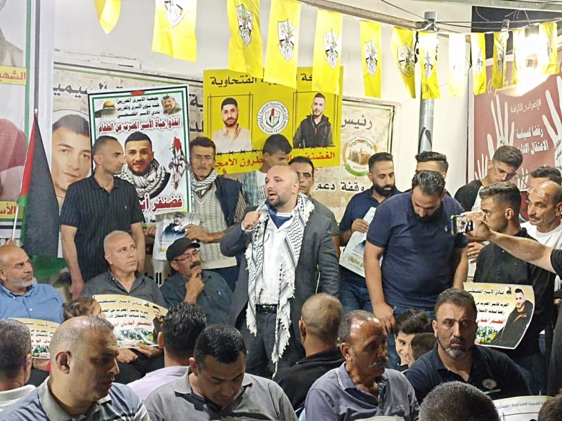 الشبيبة الفتحاوية تشارك في خيمة التضامن مع الاسير الغضنفر 