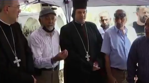 رجال دين مسيحيين يتضامنون مع أهالي الشيخ جراح