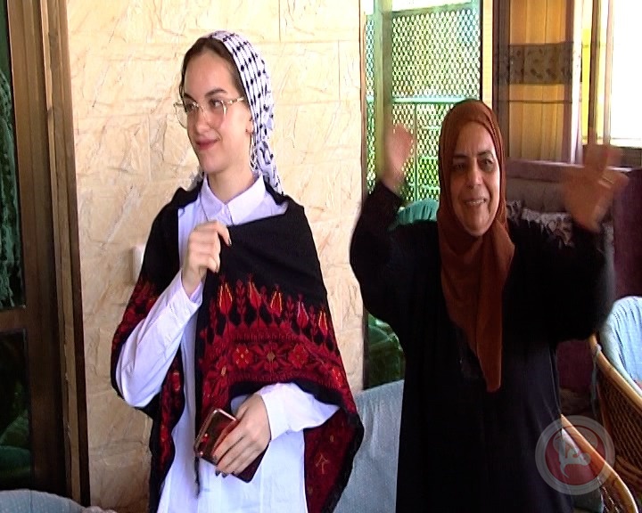 الأولى على الادبي مكرر: توقف برنامج الدارسة في الحرب لكني تحديت كل شيء