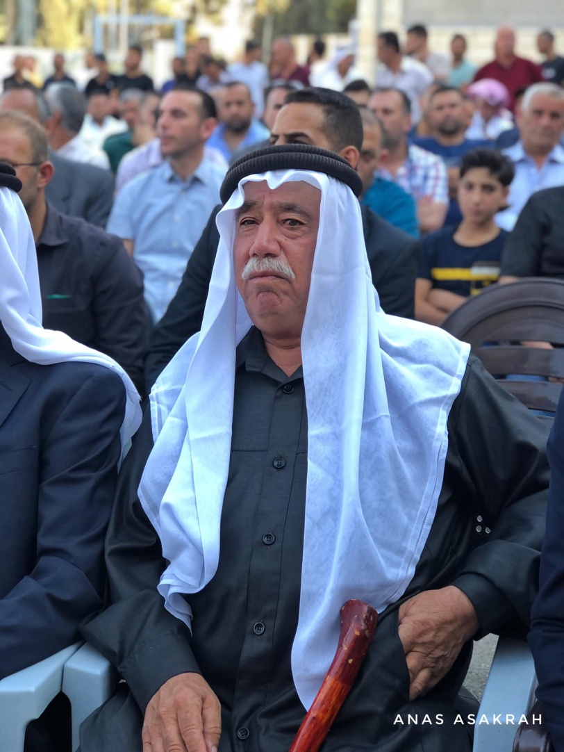 عائلة بنات ووجهاء الخليل يقدمون اعتذاراً للشيخ داود الزير في بيت لحم
