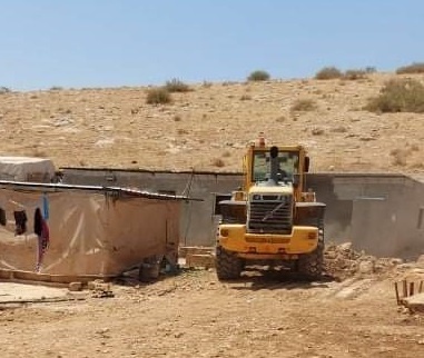 الاحتلال ينفذ عملية هدم وتهجير واسعة في الأغوار