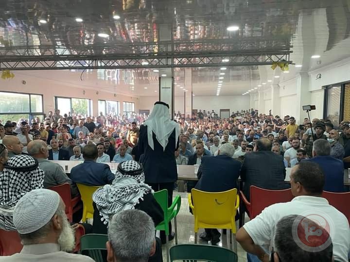 رجل الاصلاح الشيخ داود الزير ينجح باخذ عطوة عشائرية بين عائلتين
