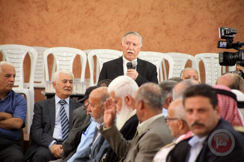 مؤسسات وشخصيات الخليل تطالب رئيس الحكومة بعقد اجتماع للحكومة في الخليل