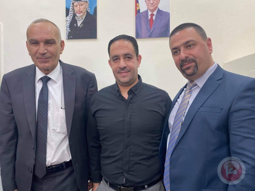 الوزير سدر يفتتح فروعا للبريد في بيت لحم