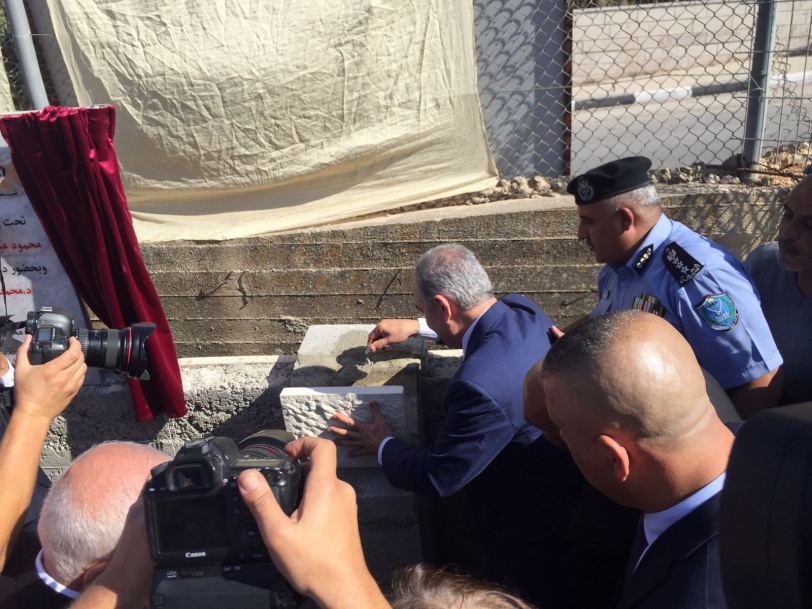 بيت لحم: رئيس الوزراء يضع حجر الاساس لمبنى المحافظة الجديد