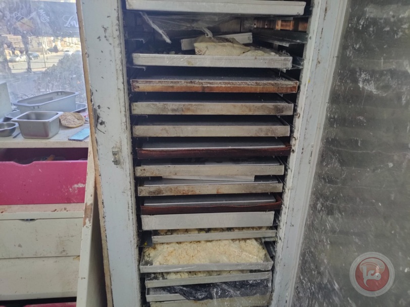  إغلاق مخبز في رام الله لعدم التزامه بالشروط الصحية