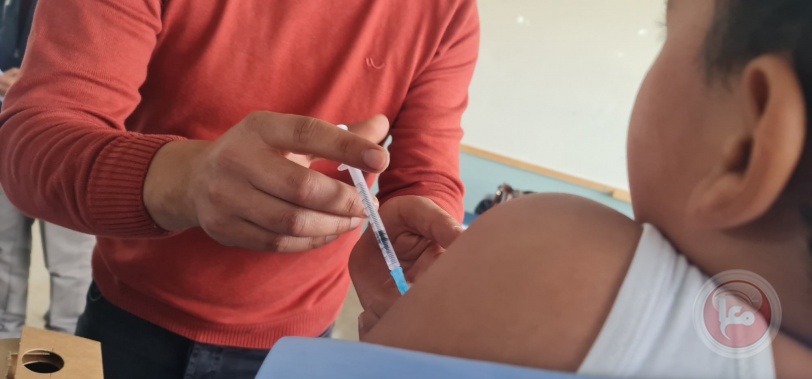بدء حملة تطعيم الصفوف من السابع للتاسع في بيت لحم