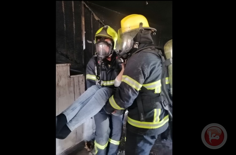 الدفاع المدني يخلي طفل إثر حريق منزل شرق بيت لحم 