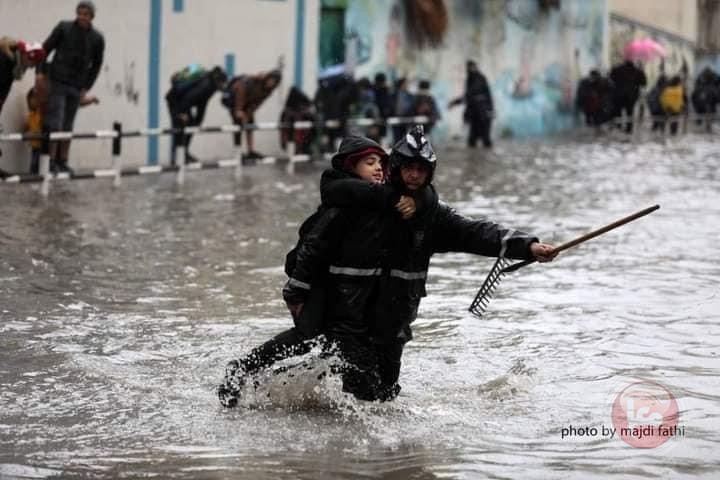 غزة.. تعليق الدراسة غدا بسبب الأحوال الجوية