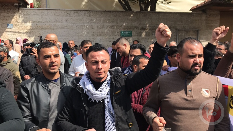 تظاهرة حاشدة بغزة تضامنا مع انتفاضة الاسرى