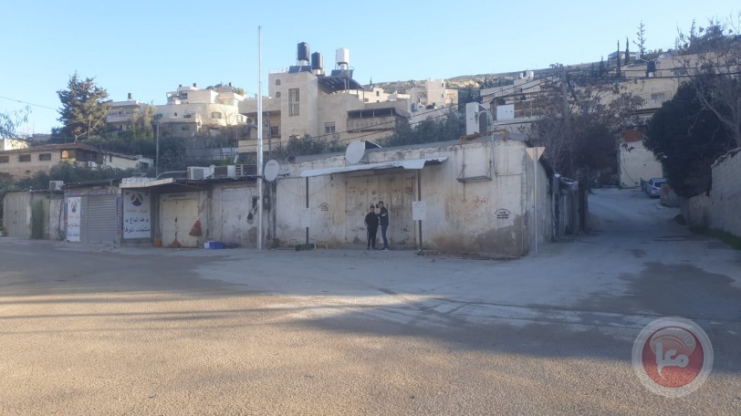 صور.. إضراب شامل في جبل المكبر احتجاجًا على هدم المنازل