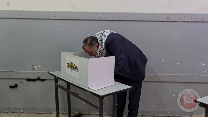 صور- اقبال ملحوظ على على صناديق الاقتراع في محافظة الخليل