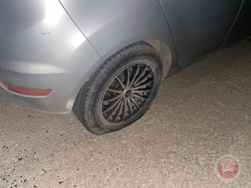 مستوطنون يهاجمون منازل المواطنين في قرية مردا شمال سلفيت