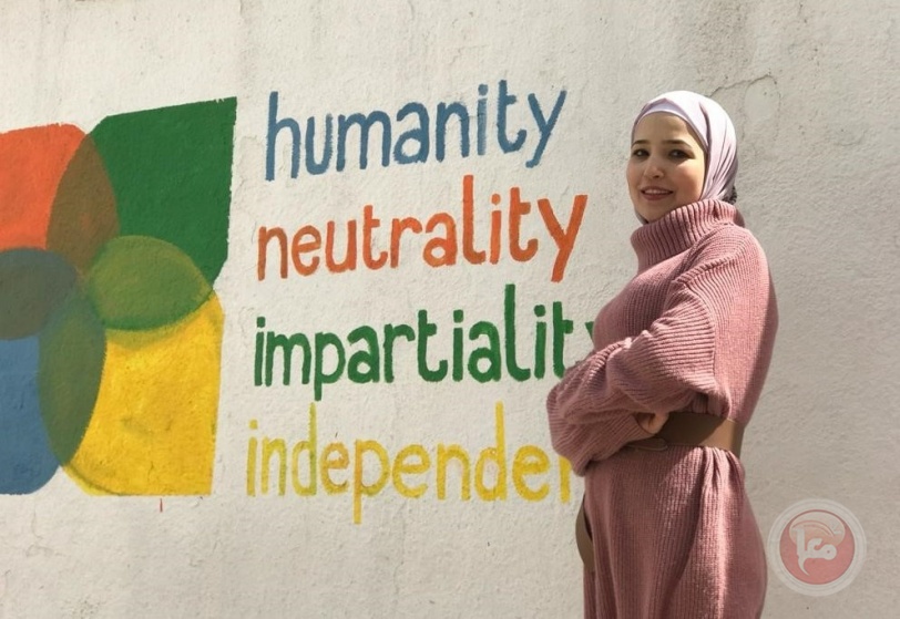 معلمة من الأونروا تفوز بجائزة مؤسسة "Earth Prize" العالمية ولقب معلمة العام​​​​​​​