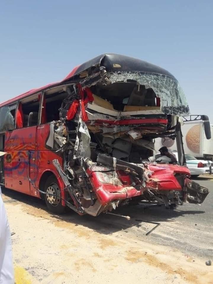 السعودية.. وفاة 8 معتمرين مصريين في حادث انقلاب حافلة