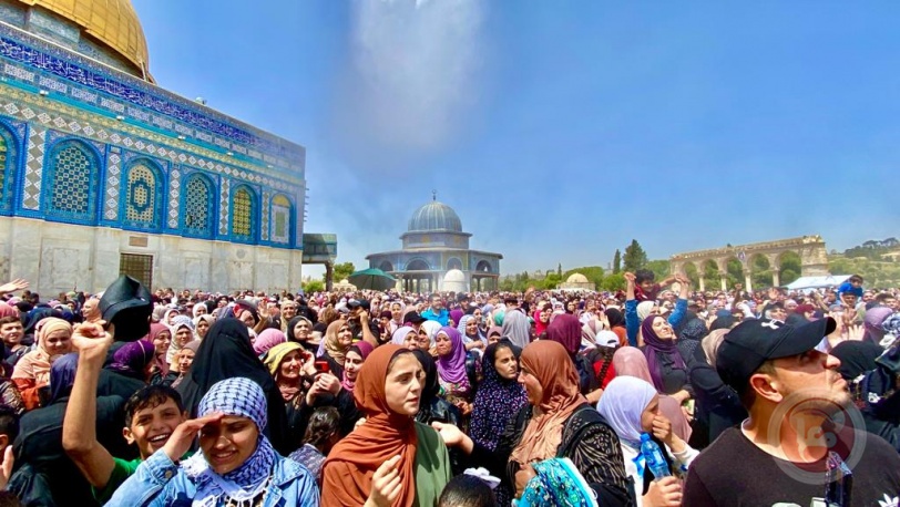 ضرورة شد الرحال الى الأقصى- مصلون من الضفة يرون فرحتهم بالصلاة في الأقصى