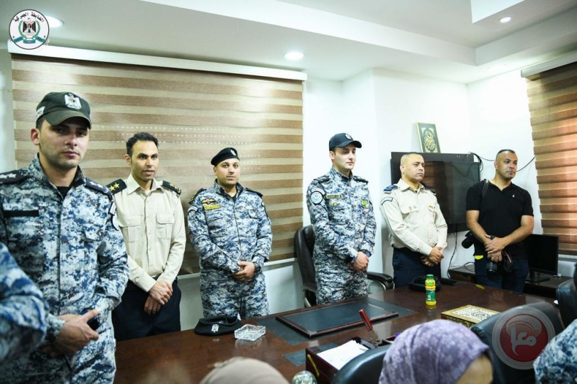 وزير الداخلية  يتفقد مقر الضابطة الجمركية في محافظة رام الله والبيرة وضواحي القدس 
