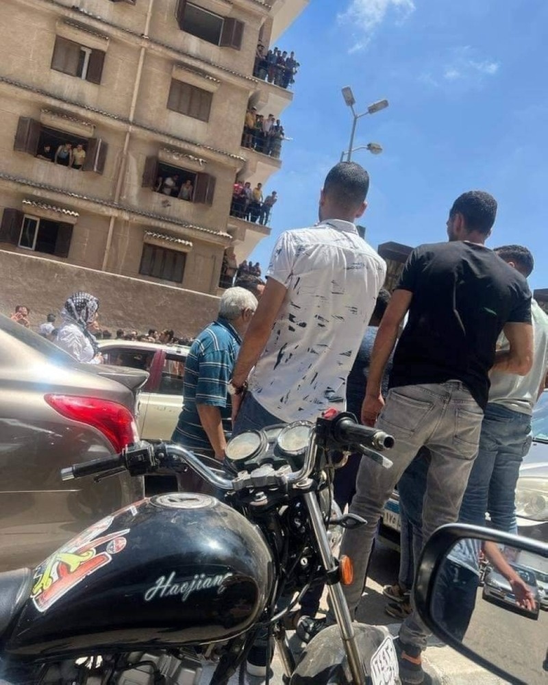 طالب يذبح زميلته أمام بوابة جامعة المنصورة المصرية (صور)