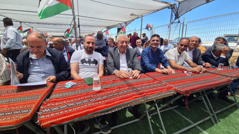 اشتية يفتتح مؤتمر التحدي والصمود في المجاز بمسافر يطا