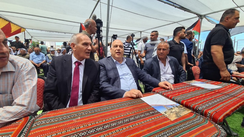 اشتية يفتتح مؤتمر التحدي والصمود في المجاز بمسافر يطا