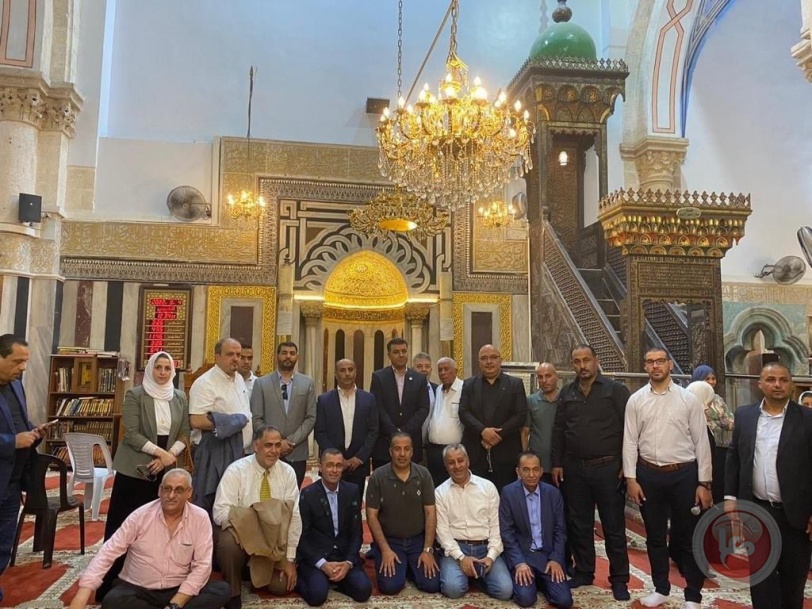 محافظ الخليل يستقبل وزير الزراعة الأردني